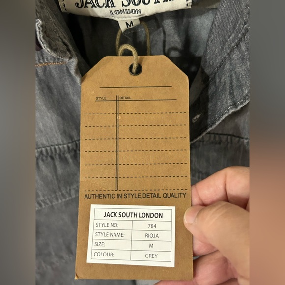 JACK SOUTH London Grey lightweight Denim Button Down Shirt Size M NWT - Picture 3 of 6